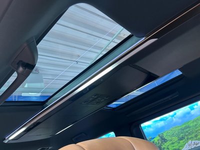 TOYOTA VELLFIRE - 3