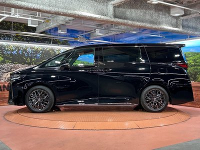 صورة مصغرة 66 لـ 2026 Toyota VELLFIRE