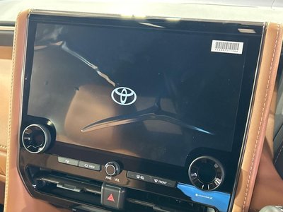 TOYOTA VELLFIRE - 4