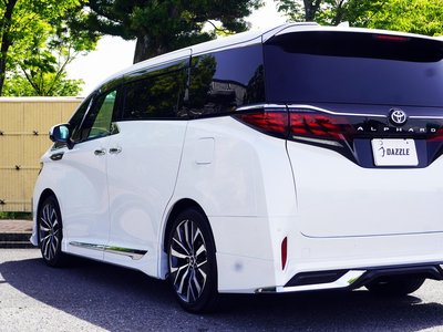 TOYOTA ALPHARD - 8