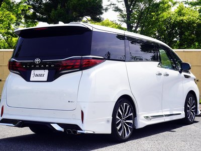 TOYOTA ALPHARD - 4
