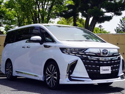 TOYOTA ALPHARD - 3