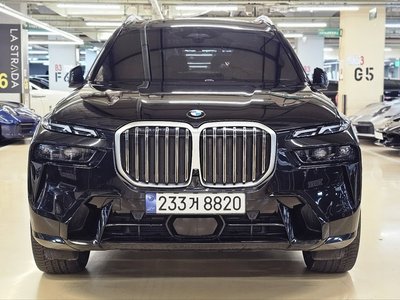 BMW X7 - 1