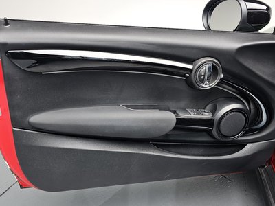 2023 MINI COOPER thumbnail 14