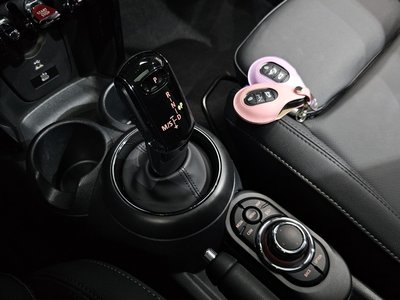 2023 MINI COOPER thumbnail 12