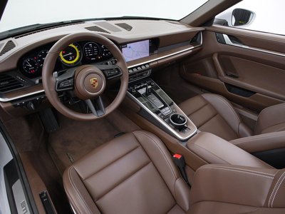 PORSCHE 911 - 9