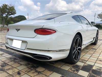 BENTLEY CONTINENTAL - 7