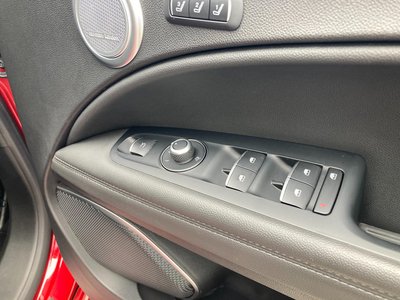 صورة مصغرة 53 لـ 2019 ALFA Romeo STELVIO