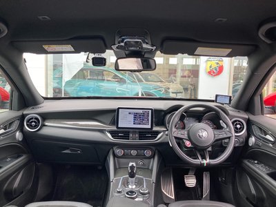 صورة مصغرة 17 لـ 2019 ALFA Romeo STELVIO