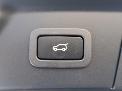 LAND ROVER RANGE ROVER VELAR - 10