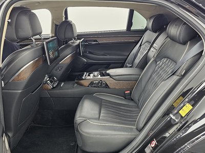 2019 Genesis G90 — миниатюра 12