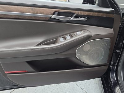 2020 Genesis G90 缩略图 14