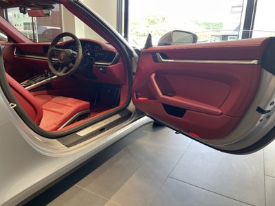 PORSCHE 911 TARGA - 9