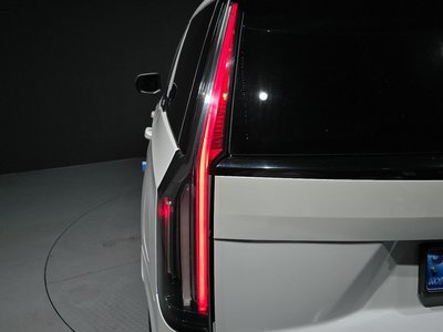 صورة 10 لـ 2022 Cadillac ESCALADE 5TH GENERATION