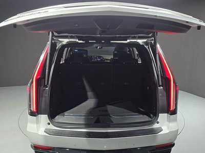 2022 Cadillac ESCALADE 5TH GENERATION thumbnail 33