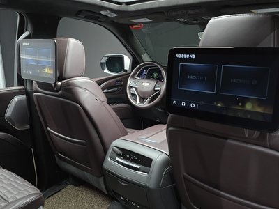 2022 Cadillac ESCALADE 5TH GENERATION thumbnail 31