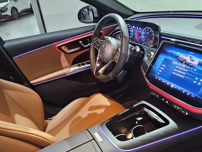 MERCEDES-BENZ E-CLASS - 6