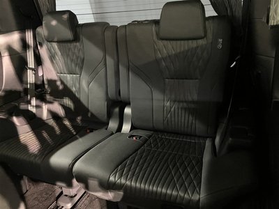 صورة 28 لـ 2025 Toyota ALPHARD