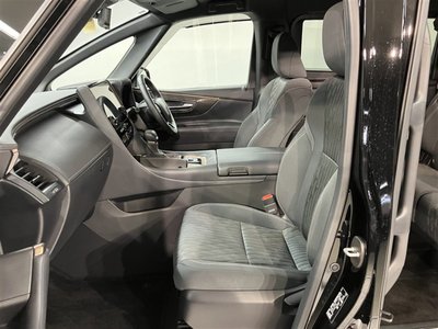 صورة 26 لـ 2025 Toyota ALPHARD