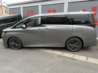 TOYOTA VELLFIRE - 9