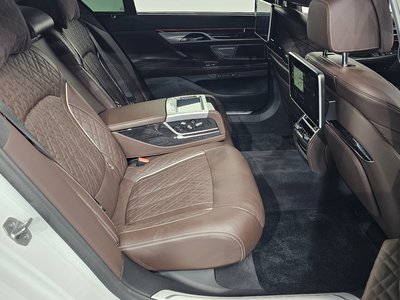 2021 BMW 7 SERIES 缩略图 17