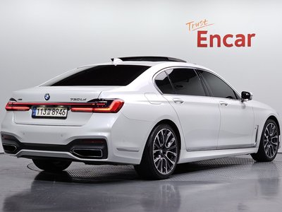 صورة 4 لـ 2021 BMW 7 SERIES