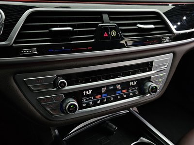 2021 BMW 7 SERIES 缩略图 32