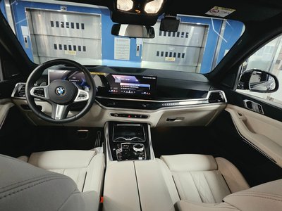 صورة 5 لـ 2025 BMW X5