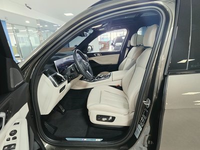 صورة مصغرة 11 لـ 2025 BMW X5