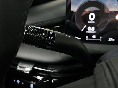 2026 Genesis G80 (RG3) — миниатюра 28