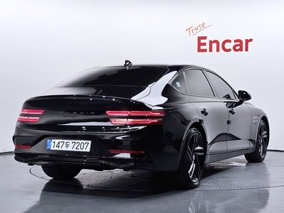 2026 Genesis G80 (RG3) — фото 4