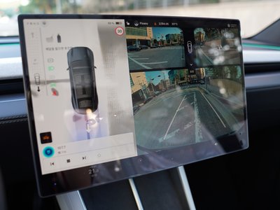 2026 Tesla MODEL Y — миниатюра 17