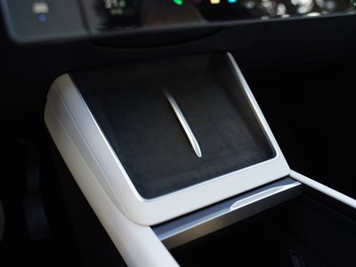 2026 Tesla MODEL Y — миниатюра 18