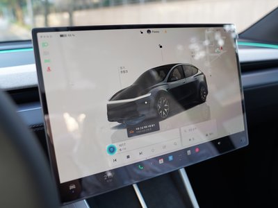 2026 Tesla MODEL Y — миниатюра 16