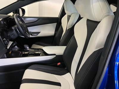 2023 Lexus NX photo 4
