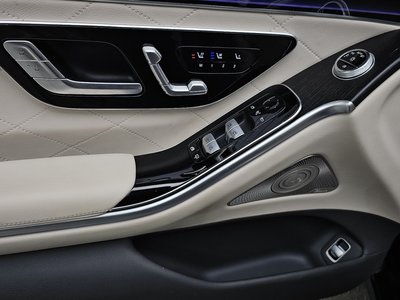 2023 Mercedes-BENZ S-CLASS thumbnail 24