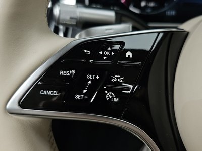 2023 Mercedes-BENZ S-CLASS thumbnail 32