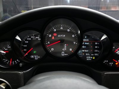 PORSCHE PANAMERA - 8