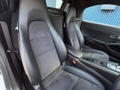 2017 Porsche 718 缩略图 15