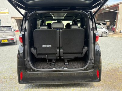 TOYOTA ALPHARD - 9