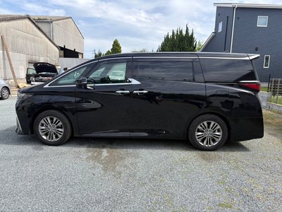 TOYOTA ALPHARD - 8