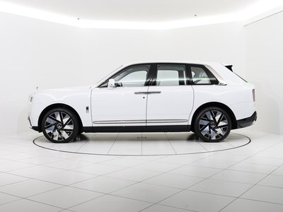 ROLLS-ROYCE CULLINAN - 7