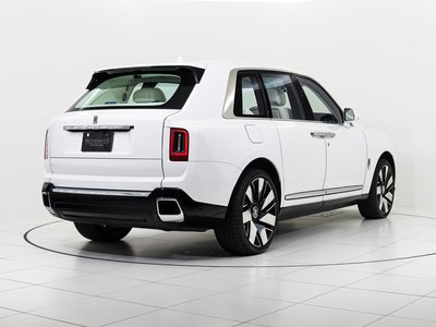 ROLLS-ROYCE CULLINAN - 5