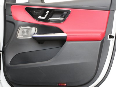 MERCEDES-BENZ GLC - 9