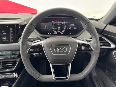 2025 AUDI E-TRON GT QUATTRO 缩略图 14
