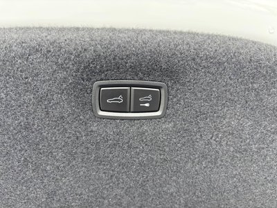 2025 AUDI E-TRON GT QUATTRO 缩略图 40