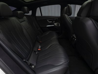 MERCEDES-BENZ EQE - 10