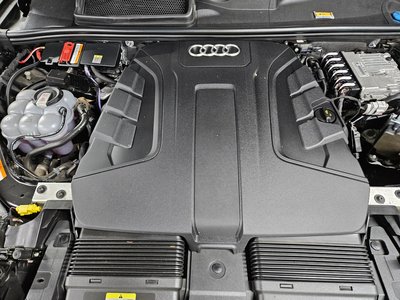 AUDI Q7 - 7