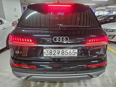 AUDI Q7 - 3