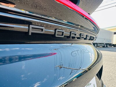 PORSCHE 718 CAYMAN - 10